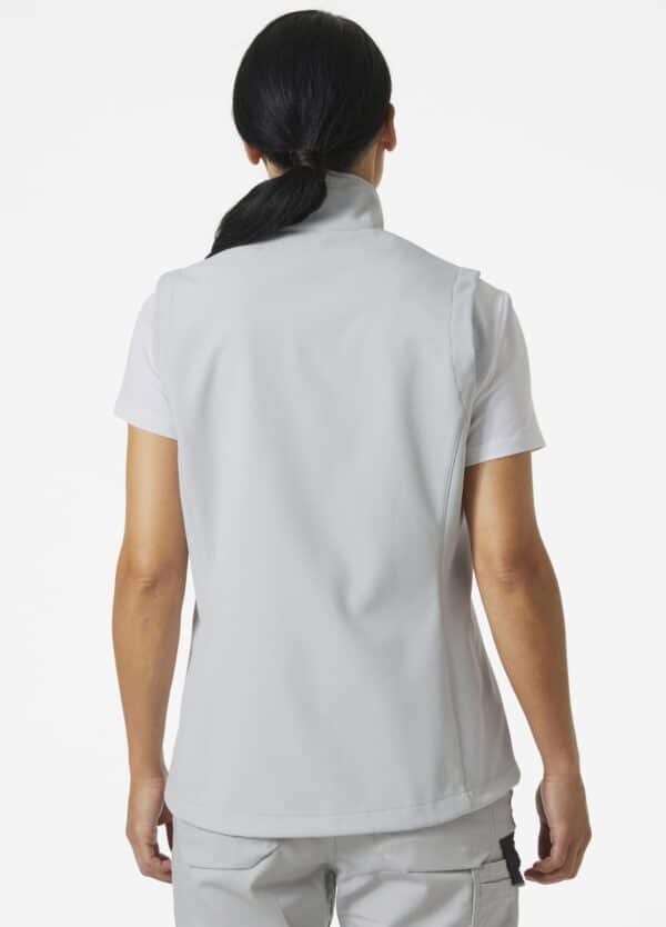 Softshell sans manche W Manchester 2.0 Helly Hansen vue de dos blanc portee