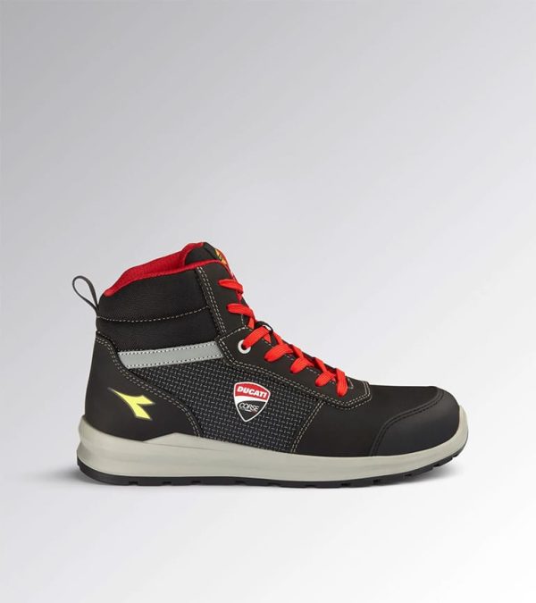 Chaussures de sécurité montantes SPEEDY RACE S3S Diadora x Ducati Corse vue du cote droit