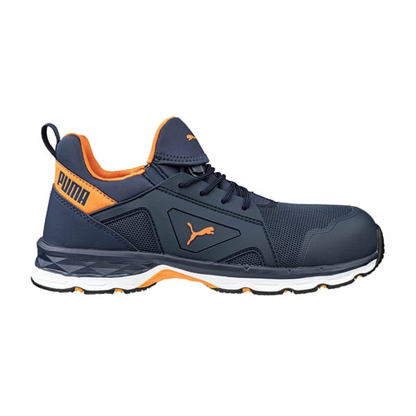 Chaussures de sécurité basses Chase Puma Safety vue de cote droit