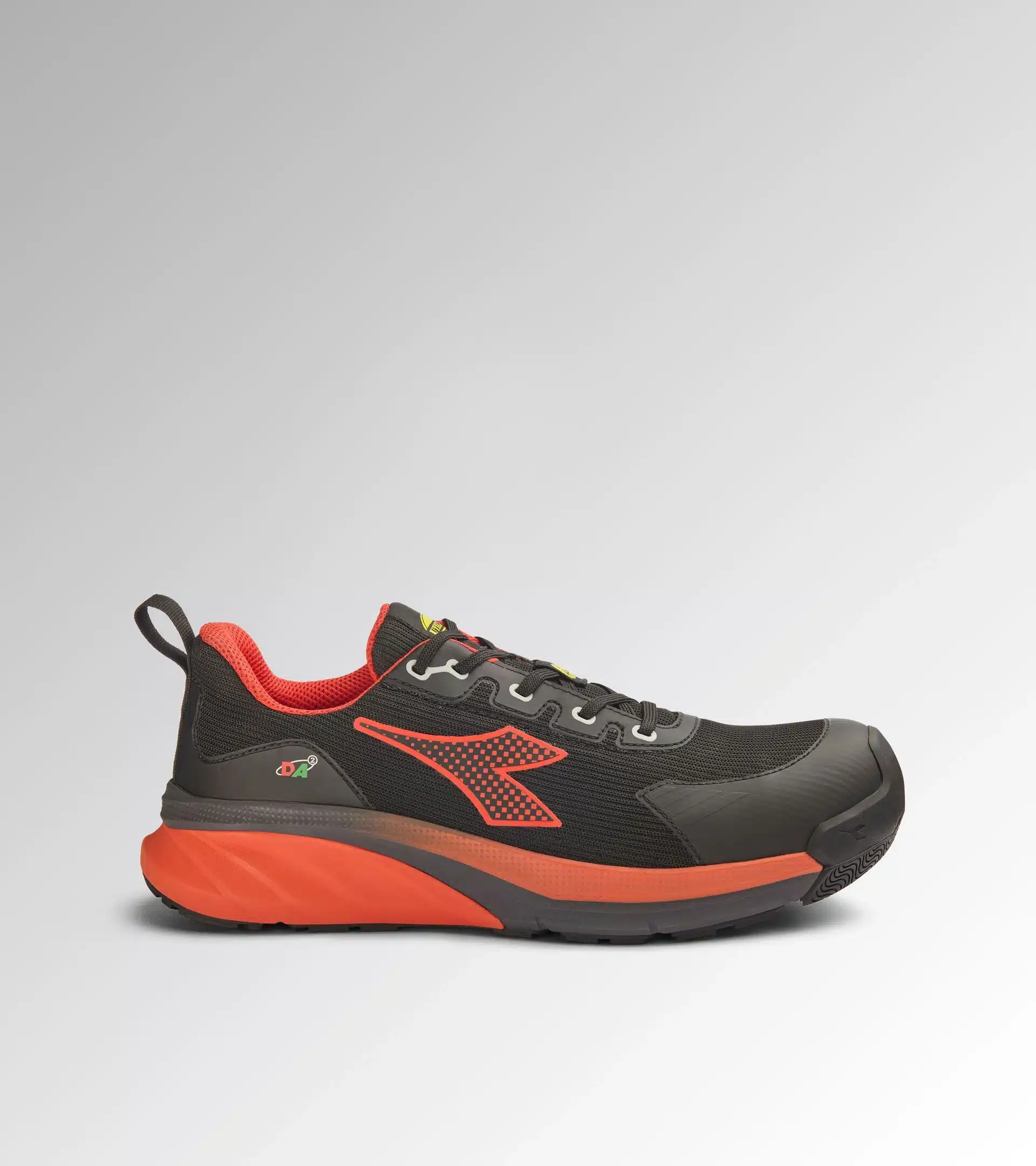 Chaussures de sécurité basses Vortext DA2 Diadora Utility noir rouge vue cote droit